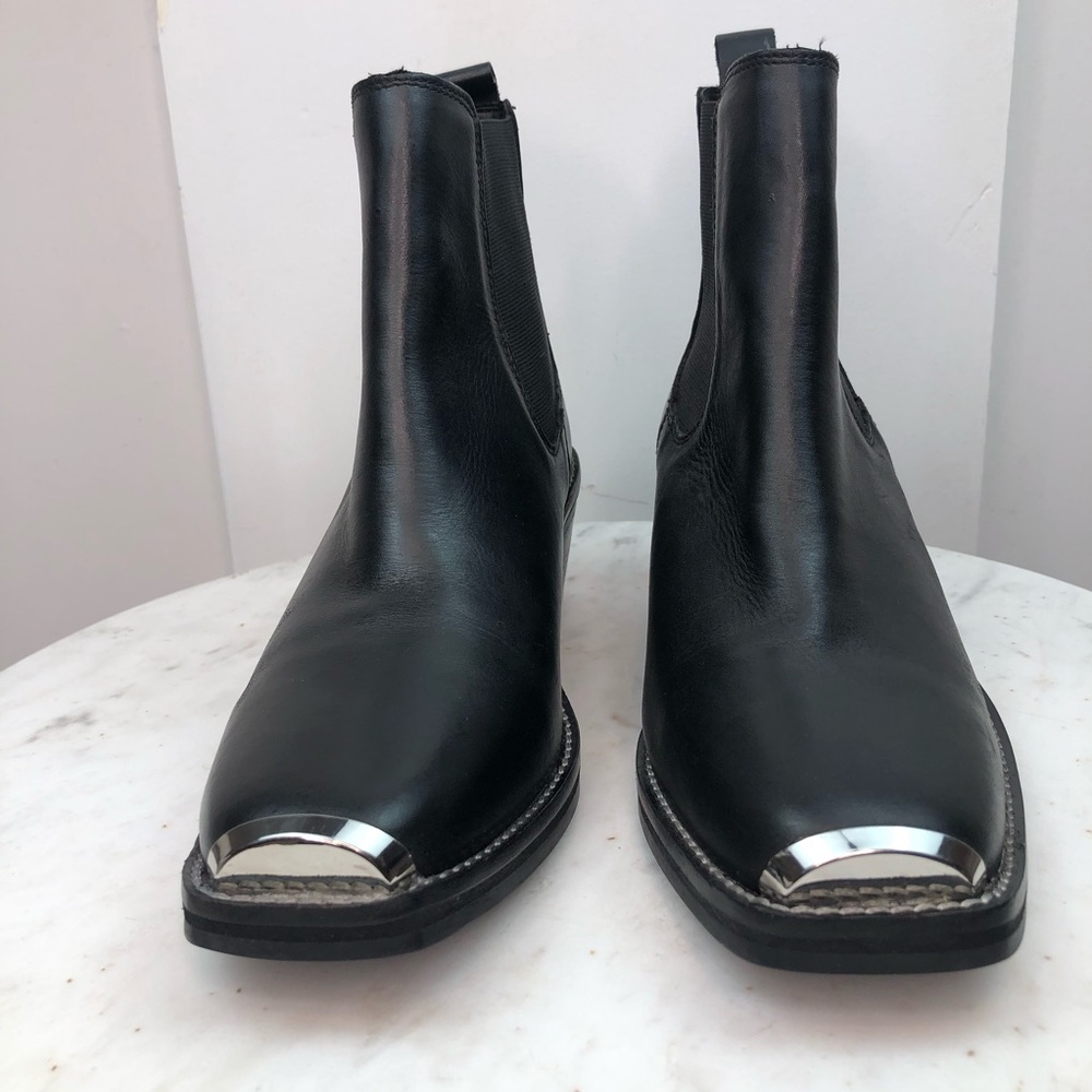 Urban Outfitters black leather cowgirl style ankle boots with silver metal toe 9
